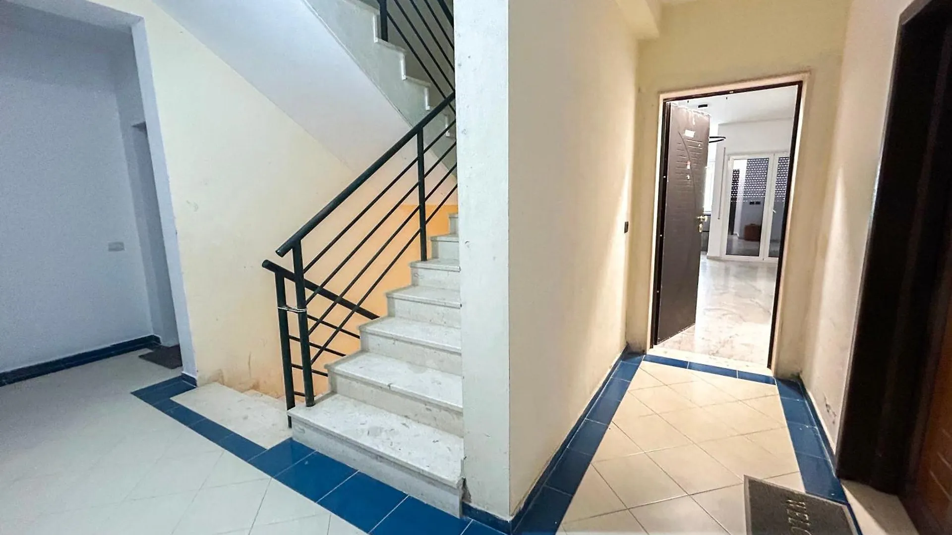 1 Bedroom 1119 Golem